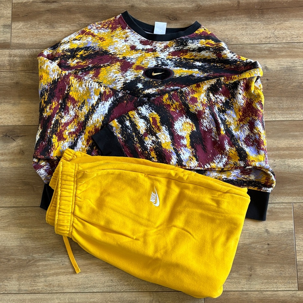 Nike sweat outfit